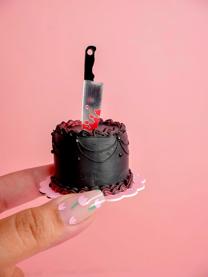 Knife Tall Round Tiny Fake Cake