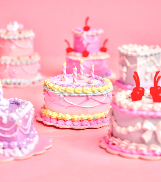 Custom Tiny Fake Cake (One-Tier Cake)